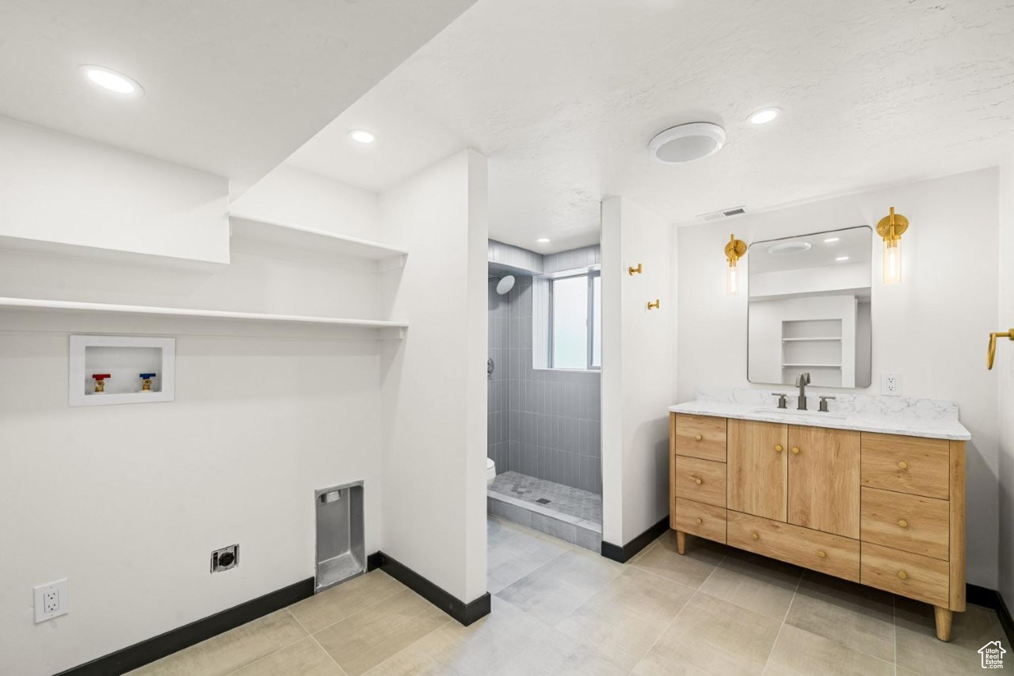 HIGHLANDS ADDITION - Residential