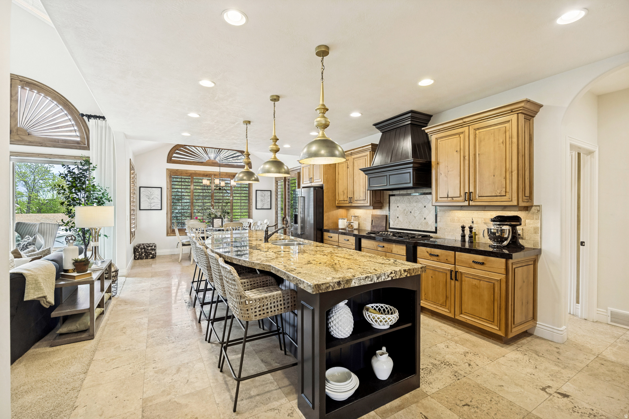 ASPEN CREST - Residential