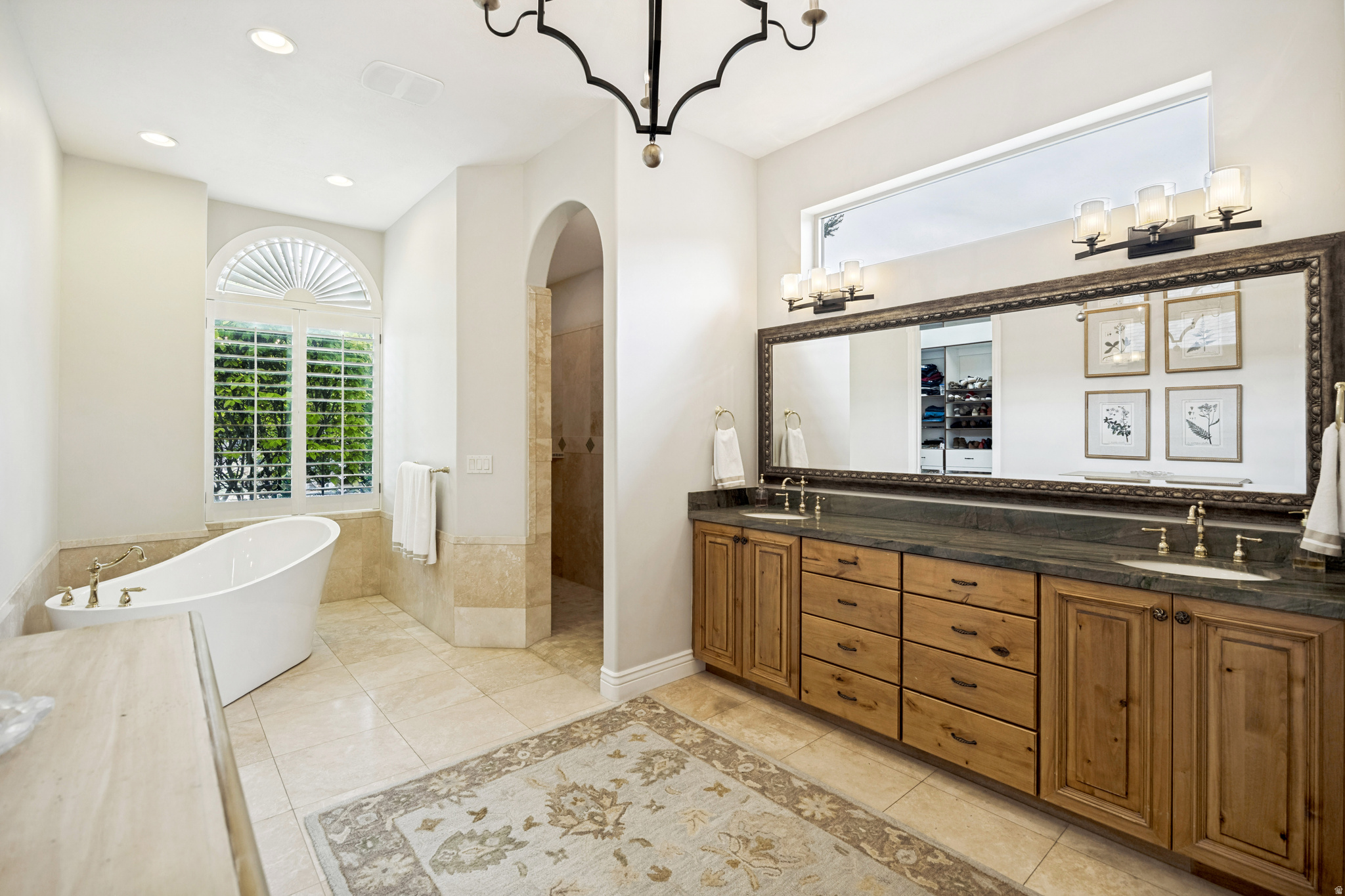 ASPEN CREST - Residential