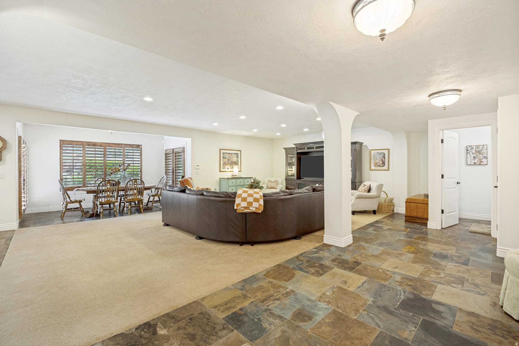 ASPEN CREST - Residential