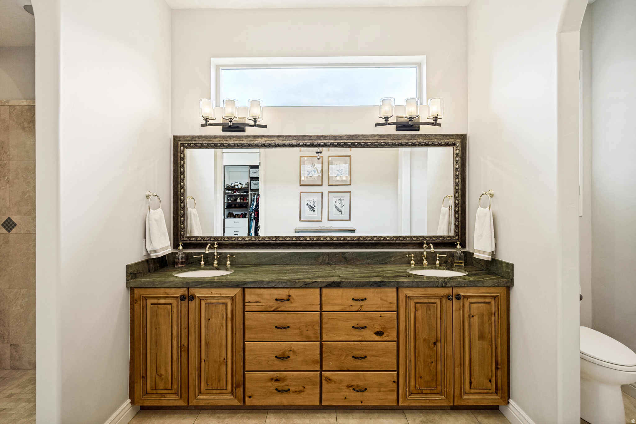 ASPEN CREST - Residential