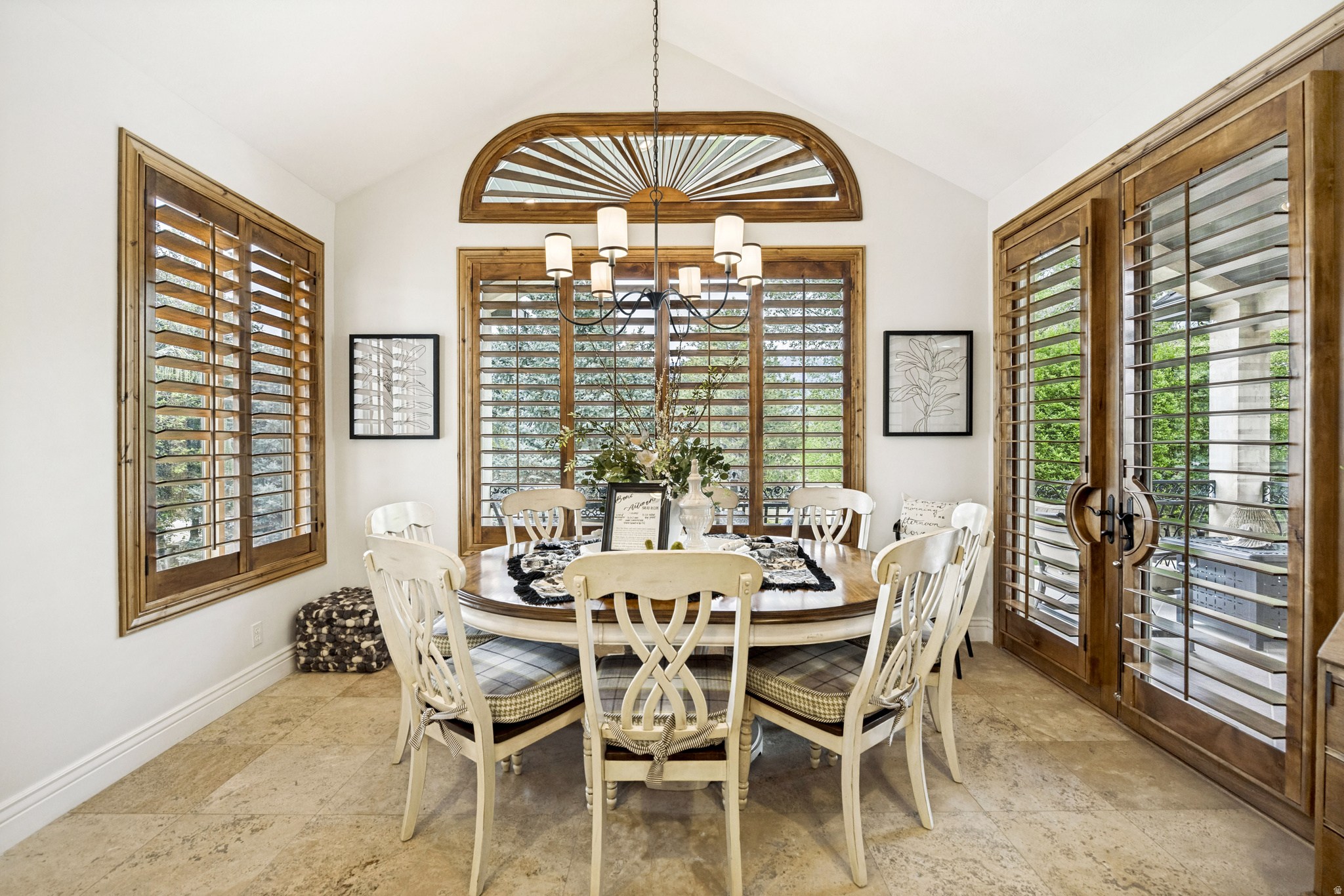 ASPEN CREST - Residential