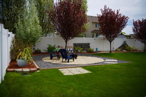 Tiny photo for 1458 N 2400 W, Clinton, UT 84015 (MLS # 2146901)