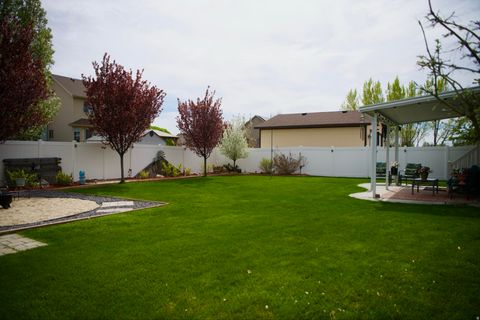 Tiny photo for 1458 N 2400 W, Clinton, UT 84015 (MLS # 2146901)