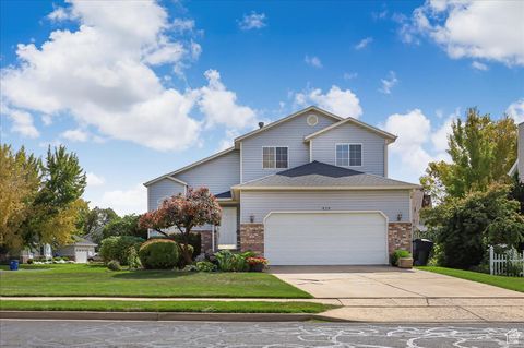 Tiny photo for 830 E 1250 S, Kaysville, UT 84037 (MLS # 2115833)