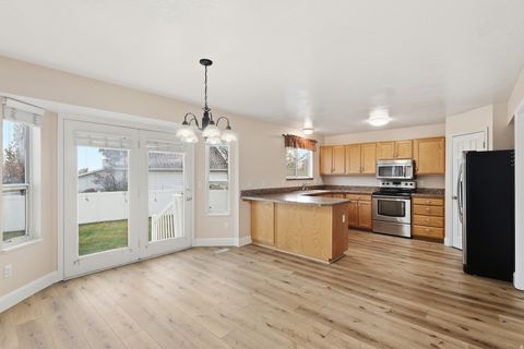 Tiny photo for 830 E 1250 S, Kaysville, UT 84037 (MLS # 2115833)