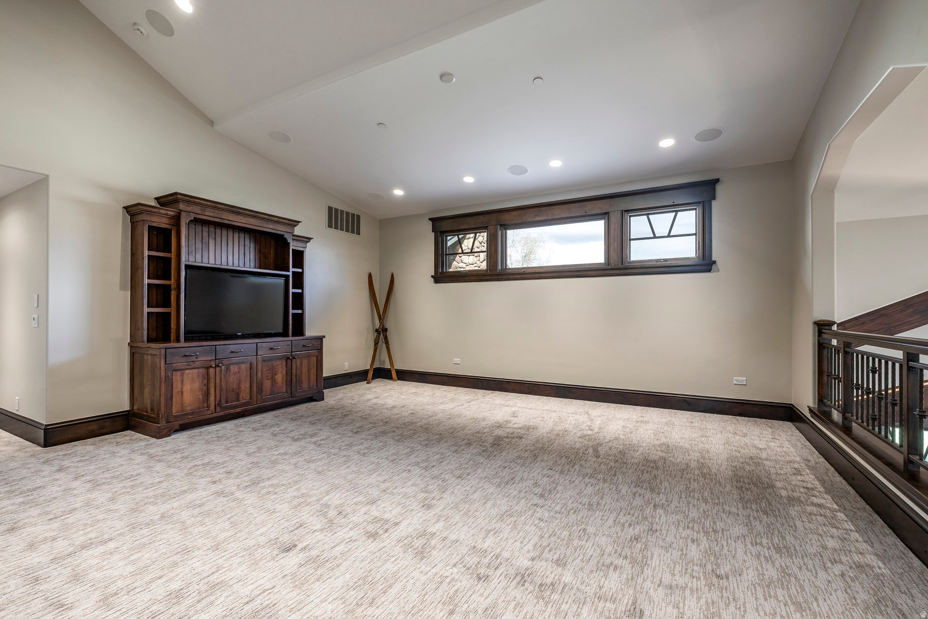 OAKLEY TOWN (BOULDERVILLE) - Residential