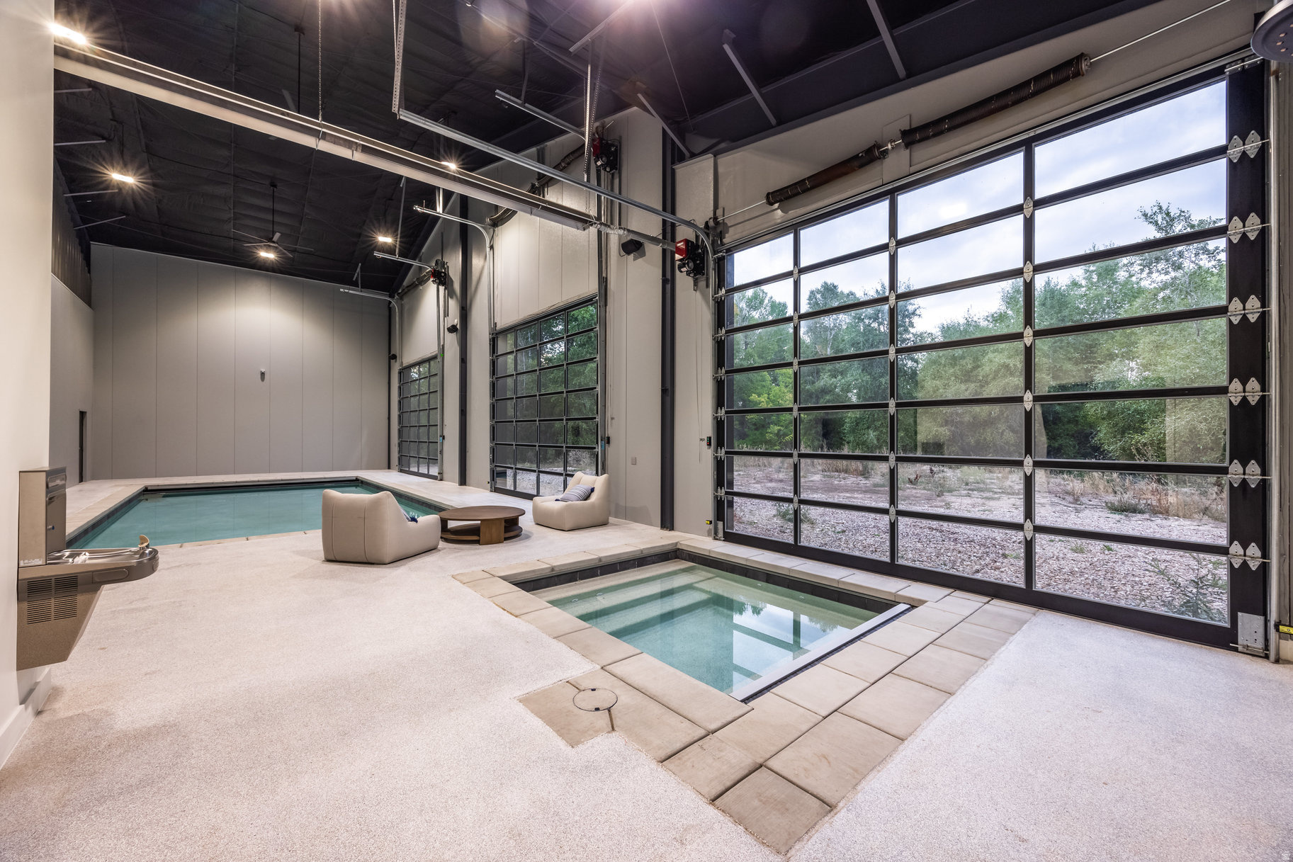 OAKLEY TOWN (BOULDERVILLE) - Residential