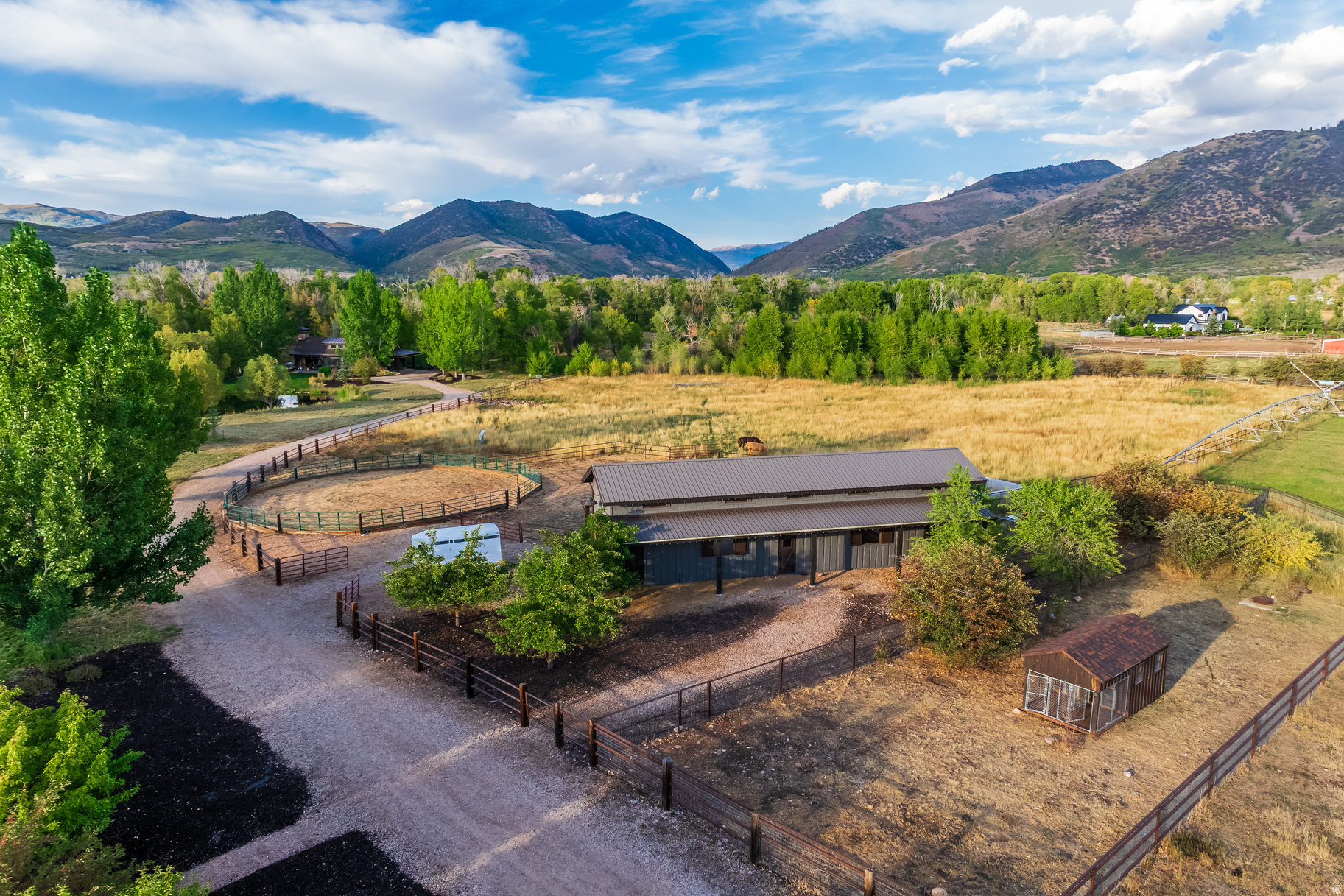 OAKLEY TOWN (BOULDERVILLE) - Residential