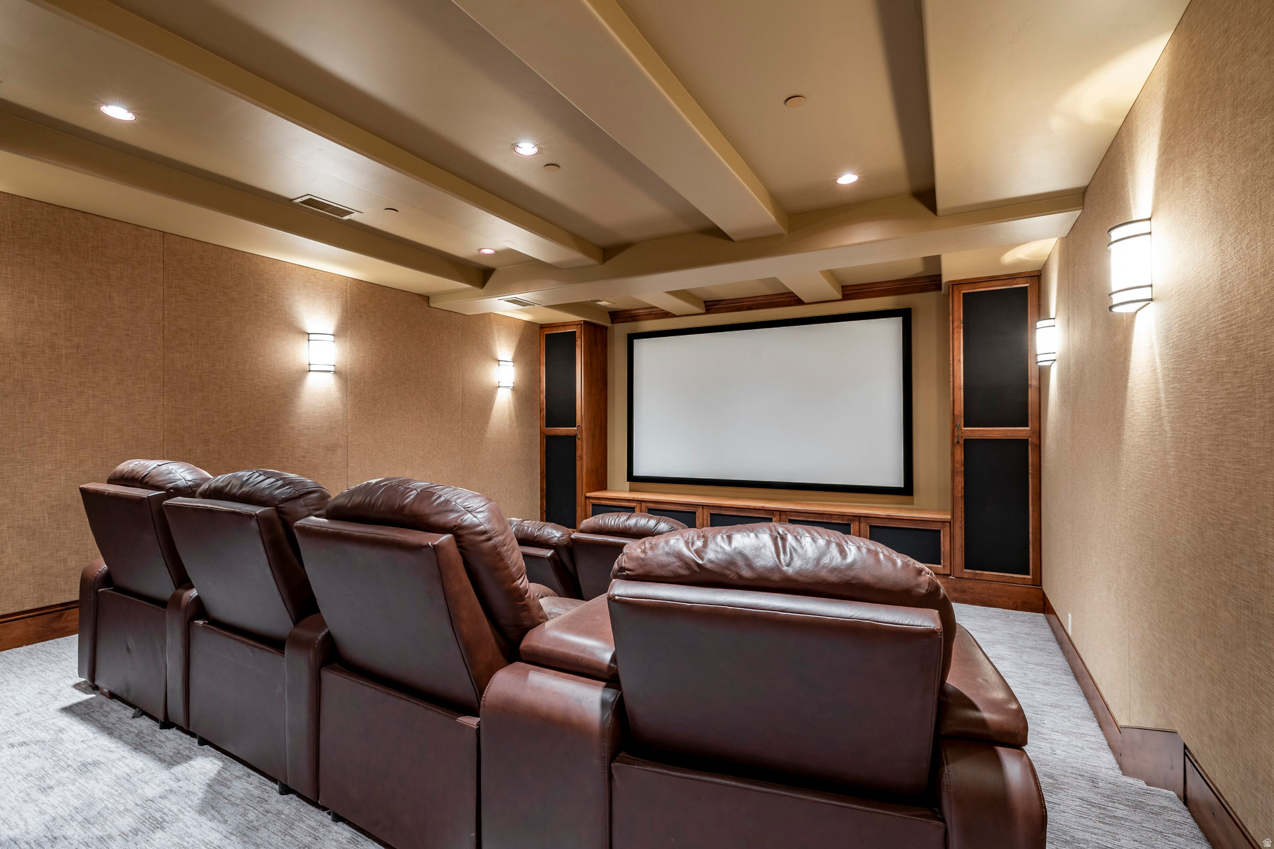 OAKLEY TOWN (BOULDERVILLE) - Residential