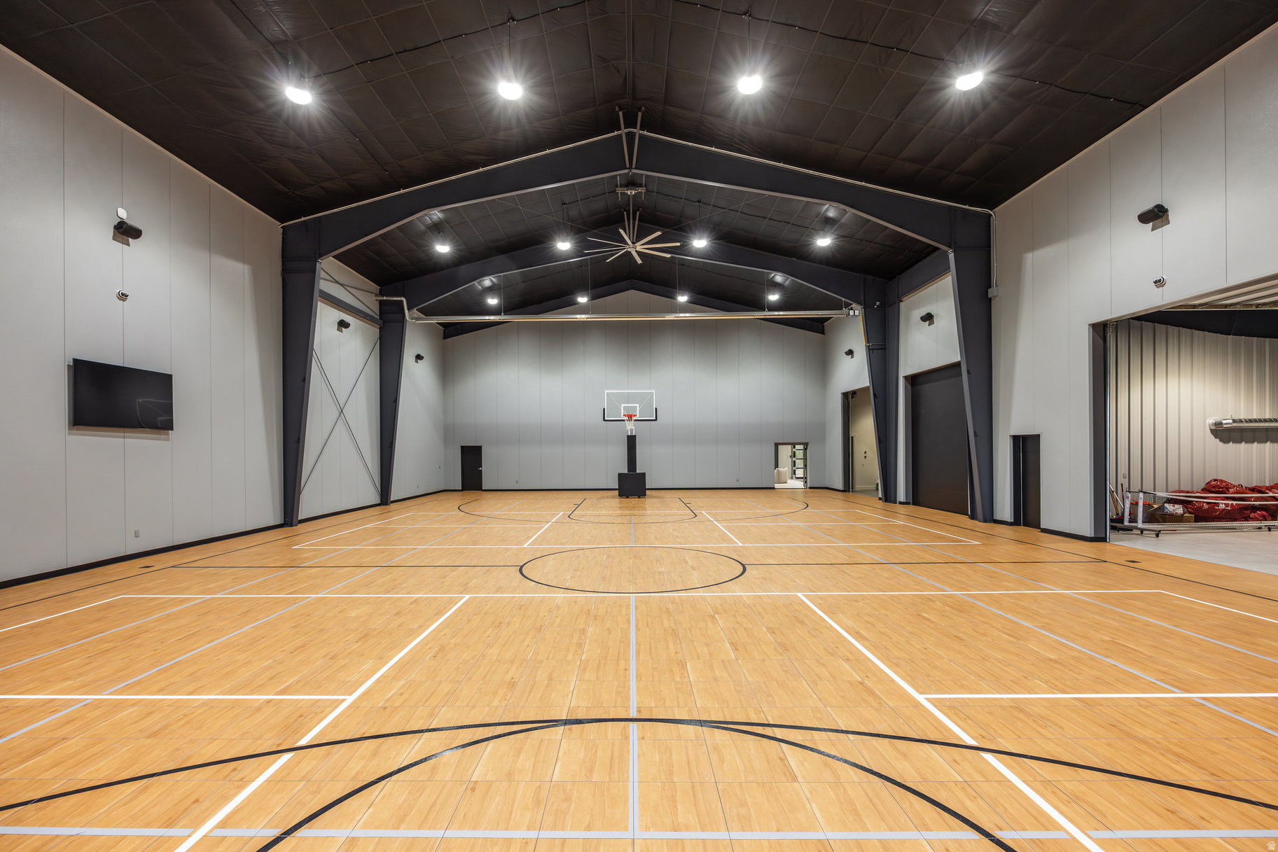 OAKLEY TOWN (BOULDERVILLE) - Residential