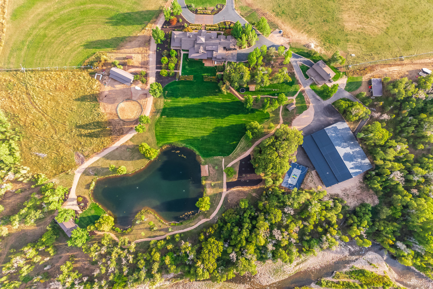 OAKLEY TOWN (BOULDERVILLE) - Residential