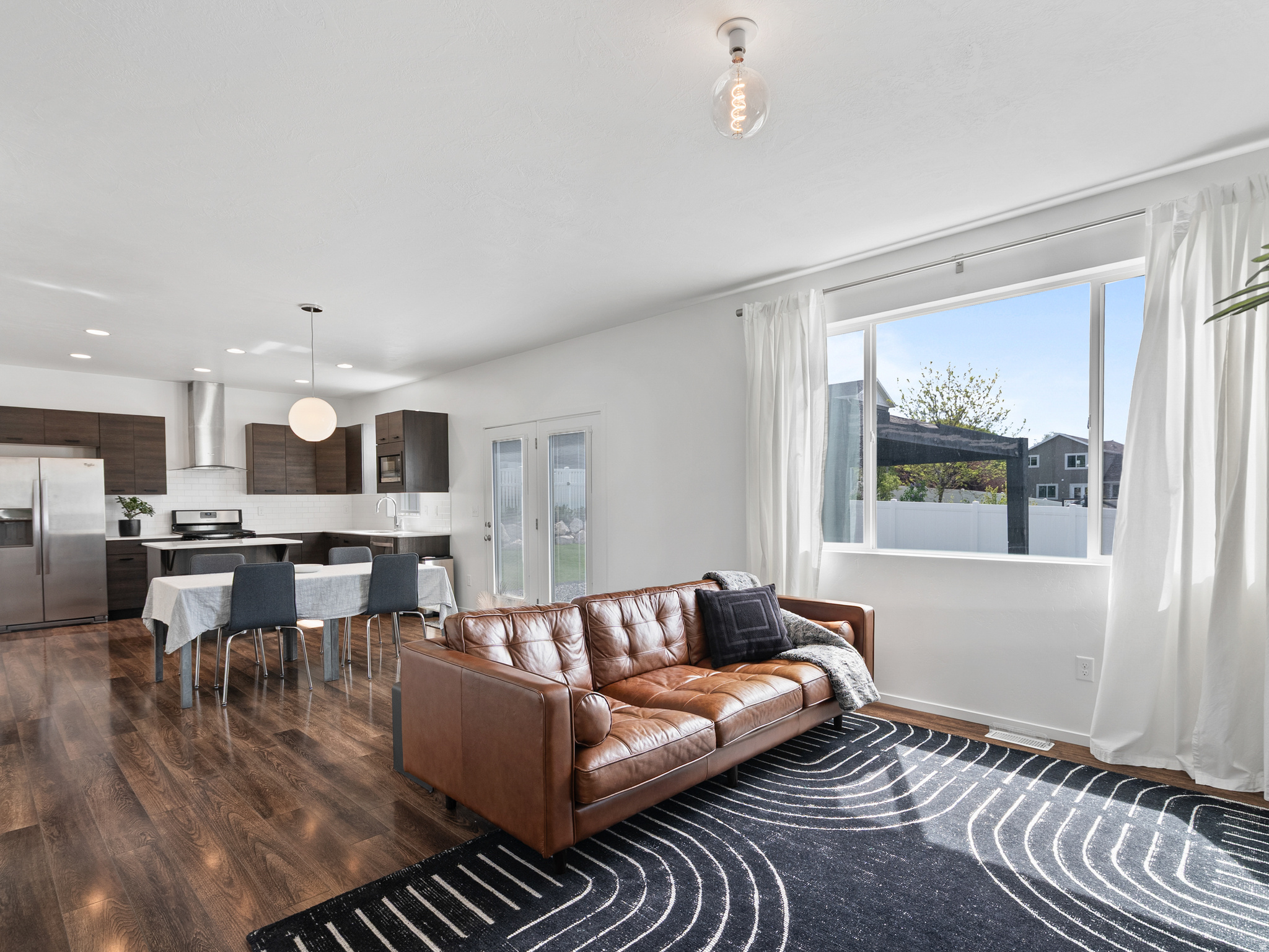 MAPLE HOLLOW - Residential