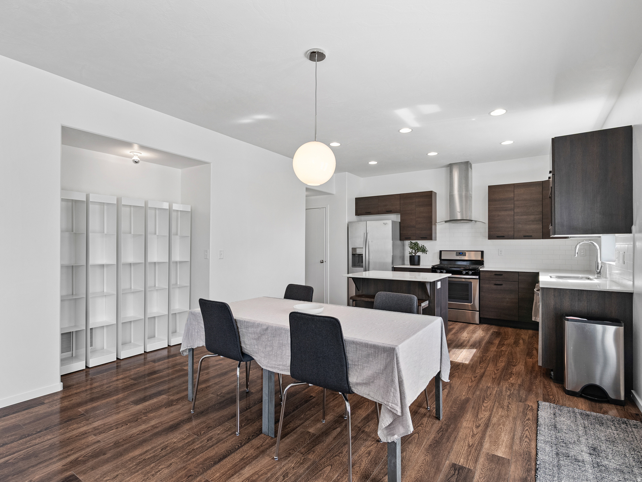 MAPLE HOLLOW - Residential