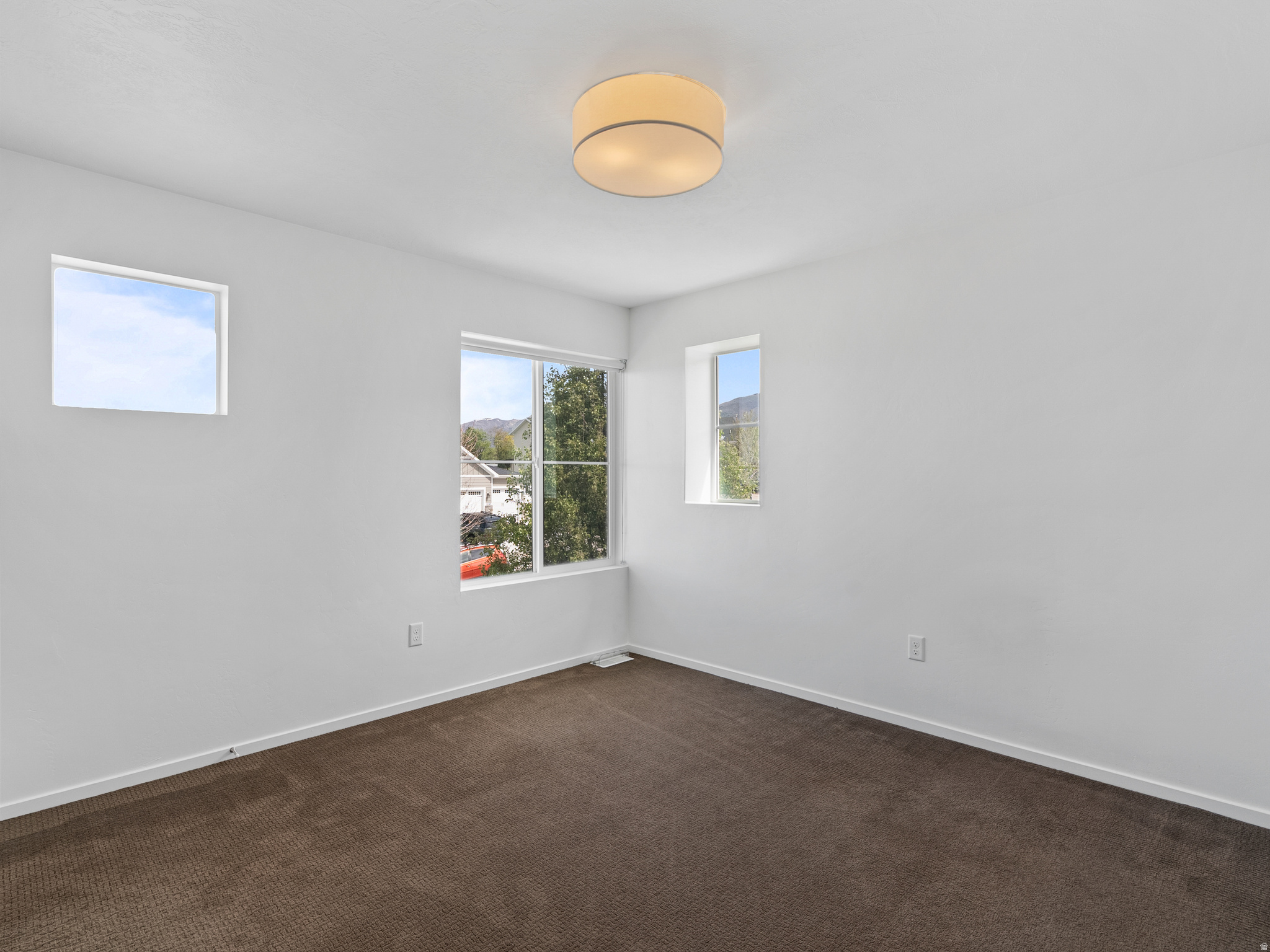 MAPLE HOLLOW - Residential