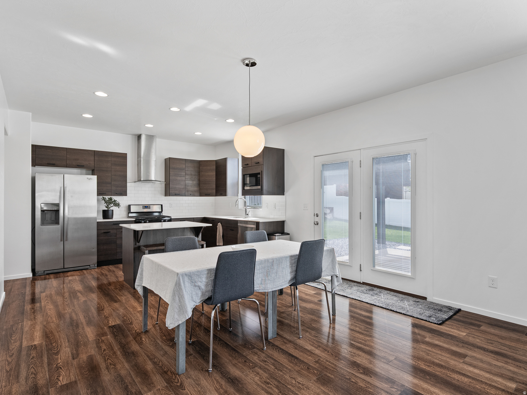 MAPLE HOLLOW - Residential