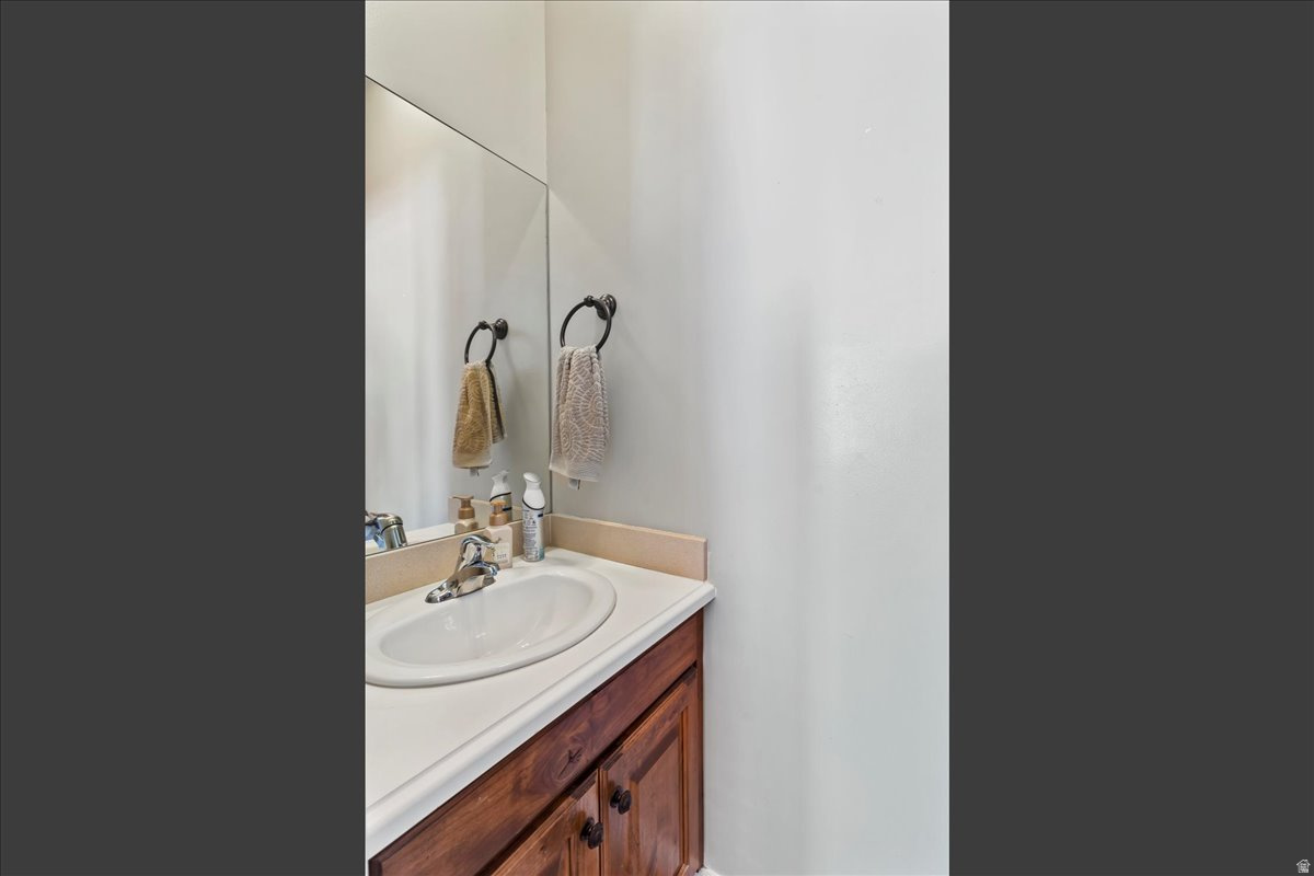 BRIARWOOD HOLLOW - Residential