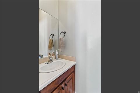 Tiny photo for 1542 E 925 S, Clearfield, UT 84015 (MLS # 2120490)