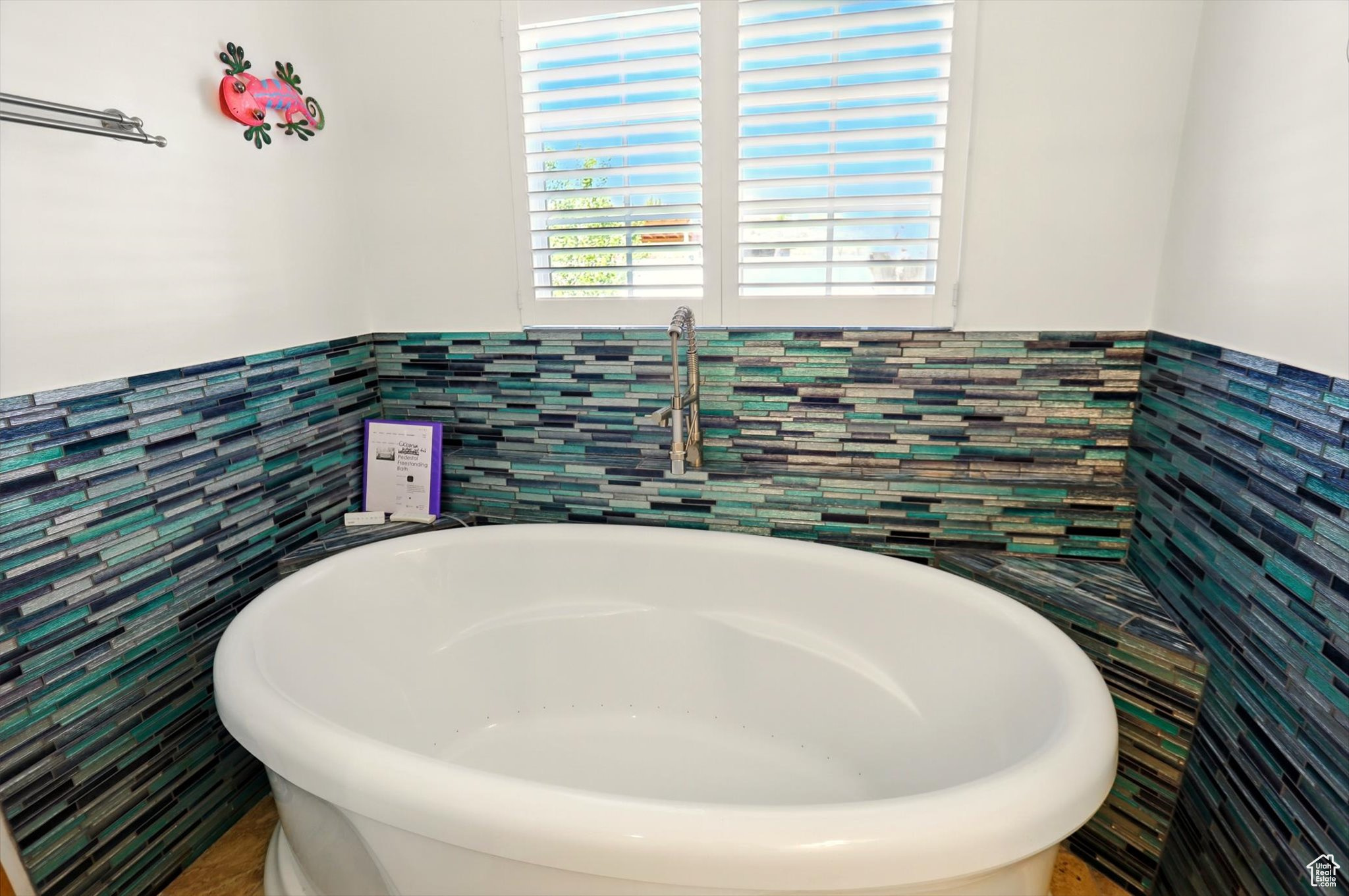 Tremonton, Utah 84337, United States, 3 Bedrooms Bedrooms, ,2 BathroomsBathrooms,Residential,Active,182203