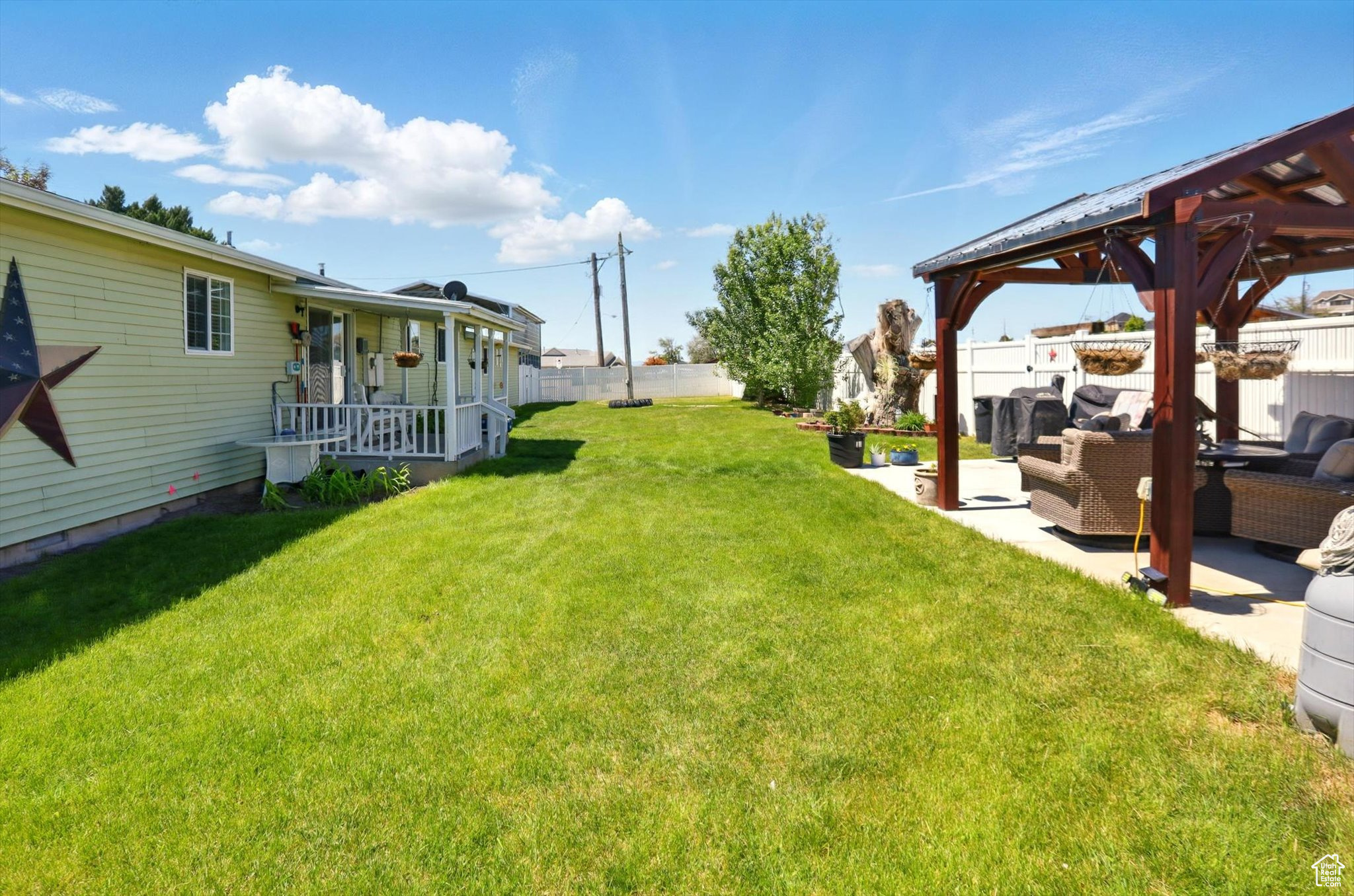 Tremonton, Utah 84337, United States, 3 Bedrooms Bedrooms, ,2 BathroomsBathrooms,Residential,Active,182203