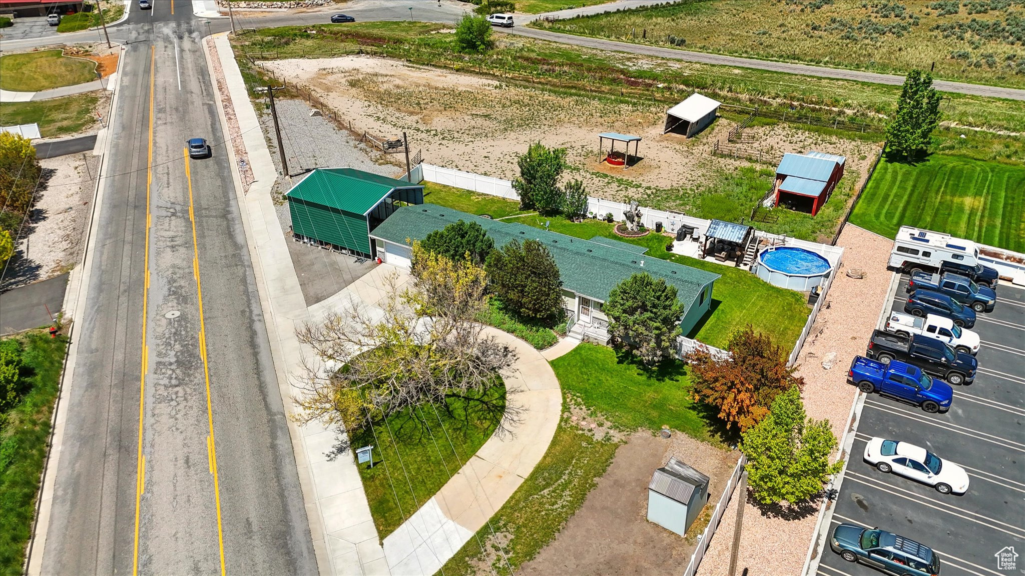 Tremonton, Utah 84337, United States, 3 Bedrooms Bedrooms, ,2 BathroomsBathrooms,Residential,Active,182203