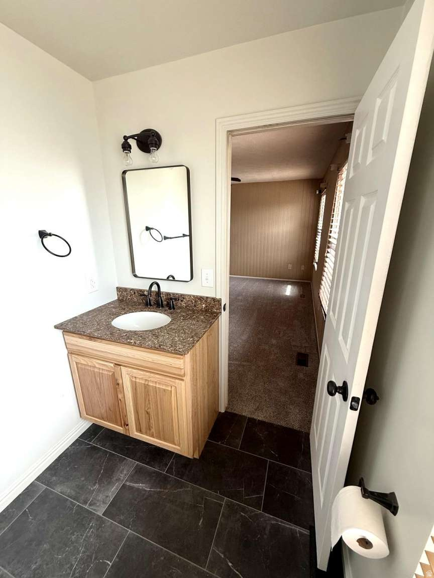 COUNTRY ESTA - Residential