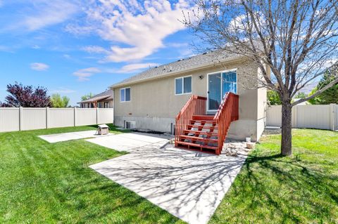 Tiny photo for 3727 N N SUMMER WAY E, Eagle Mountain, UT 84005 (MLS # 2158555)
