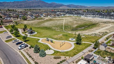 Tiny photo for 3727 N N SUMMER WAY E, Eagle Mountain, UT 84005 (MLS # 2158555)