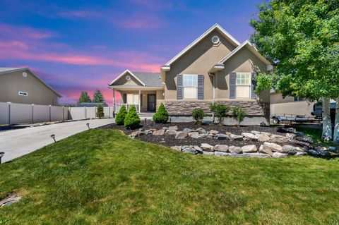 Photo of 3727 N N SUMMER WAY E, Eagle Mountain, UT 84005 (MLS # 2158555)