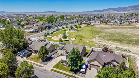 Tiny photo for 3727 N N SUMMER WAY E, Eagle Mountain, UT 84005 (MLS # 2158555)