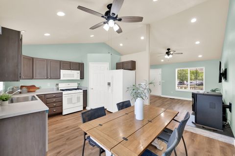 Tiny photo for 3727 N N SUMMER WAY E, Eagle Mountain, UT 84005 (MLS # 2158555)