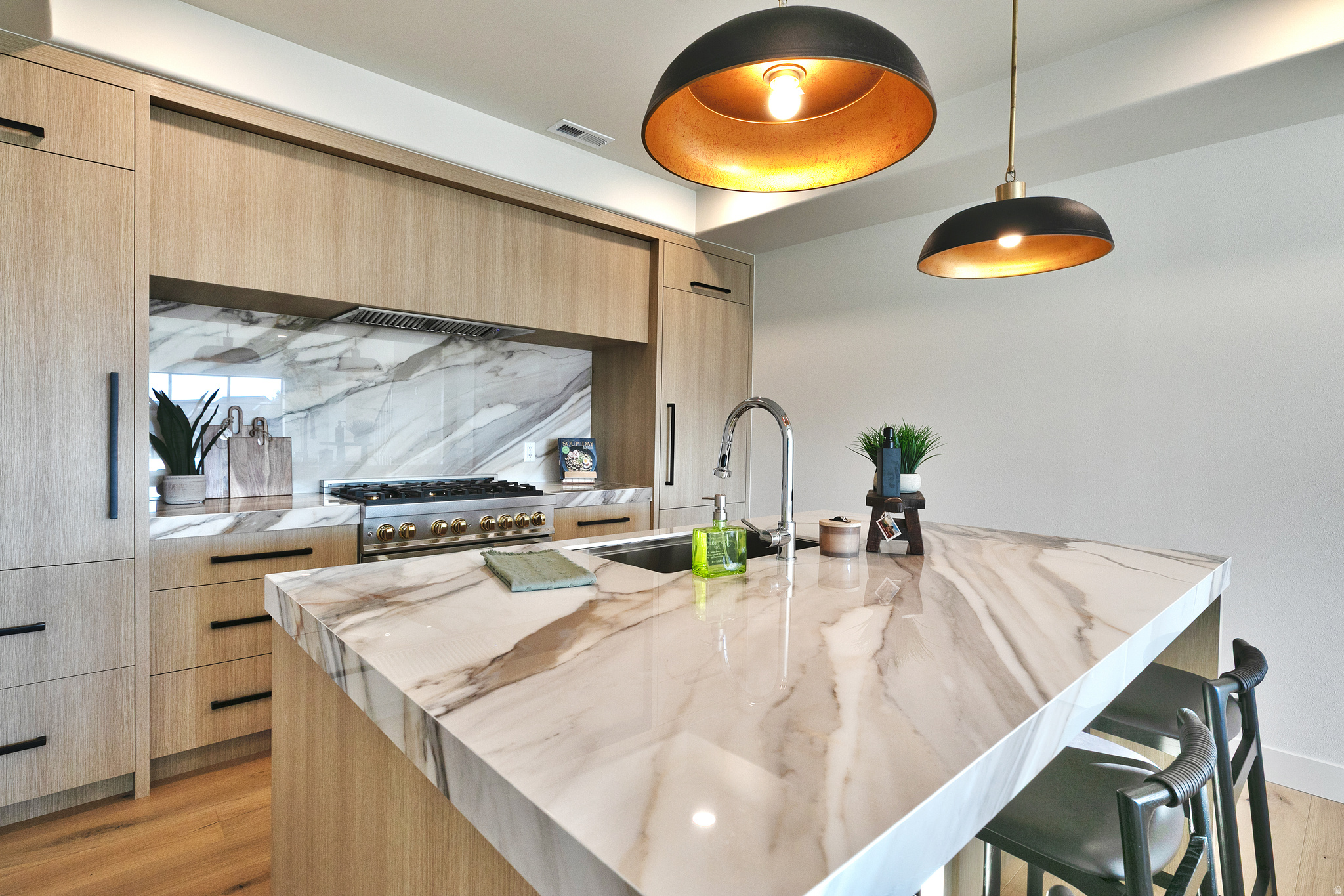 VALLEY HILLS ESTATES - Residential