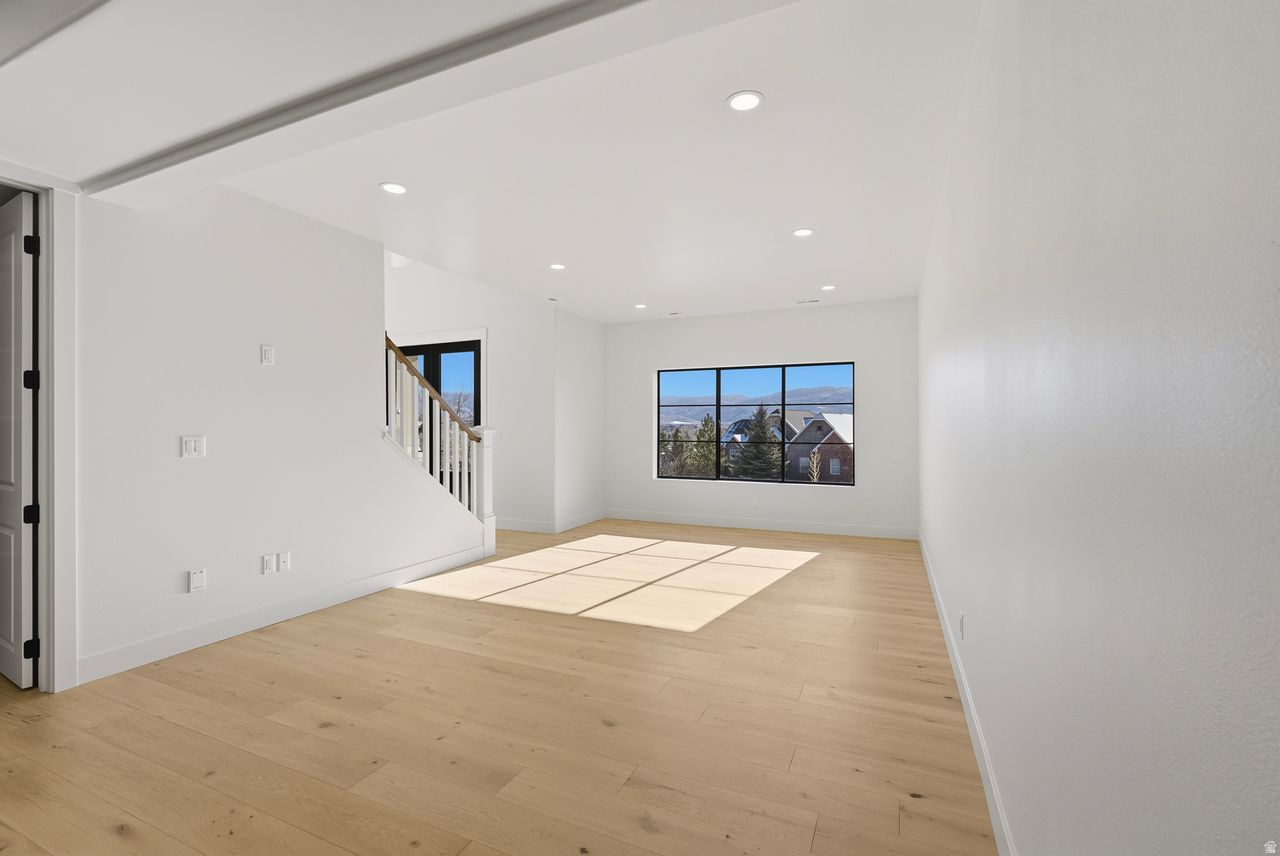 VALLEY HILLS ESTATES - Residential