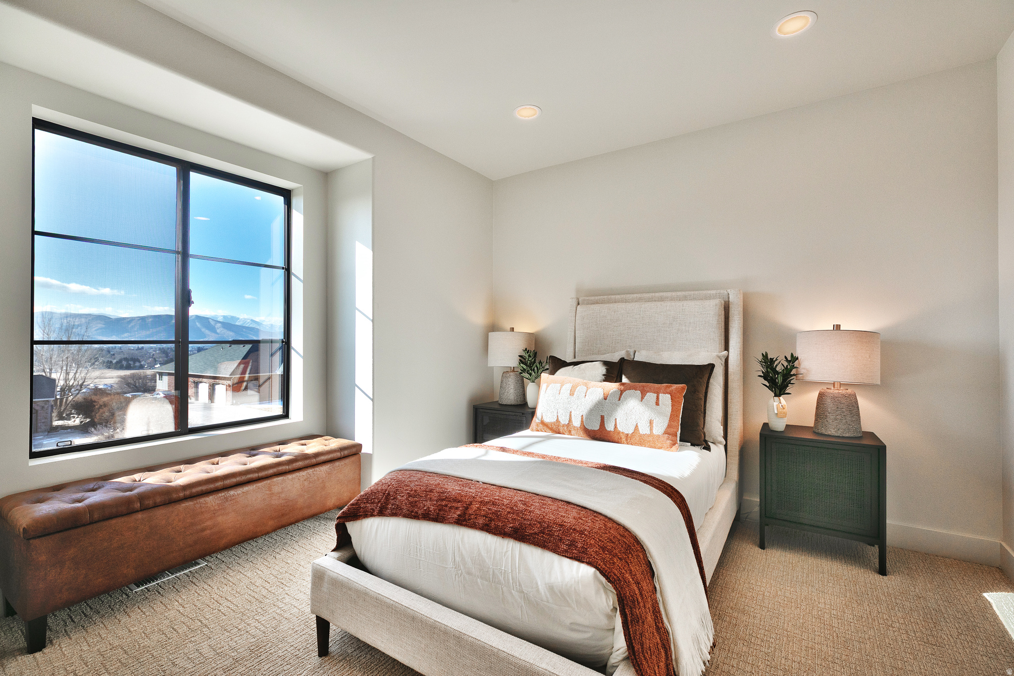 VALLEY HILLS ESTATES - Residential