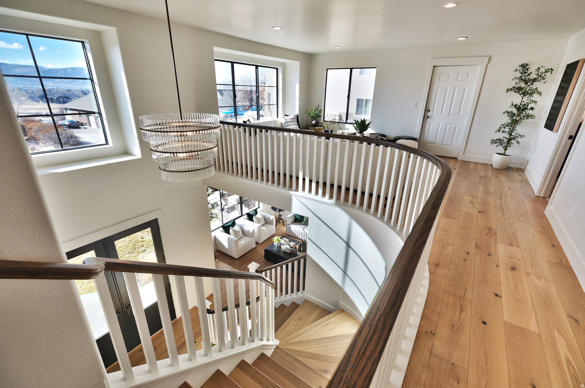 VALLEY HILLS ESTATES - Residential