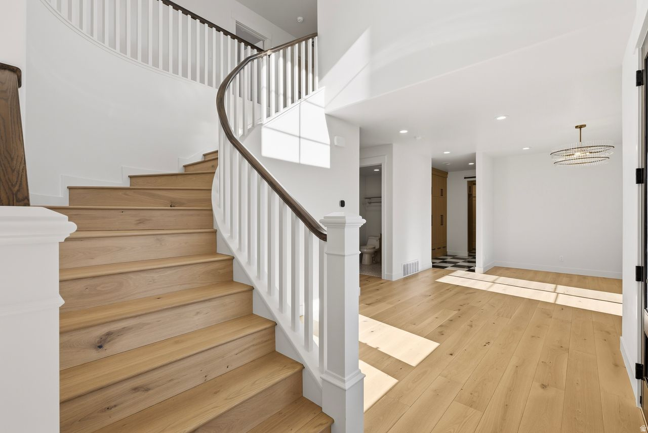 VALLEY HILLS ESTATES - Residential