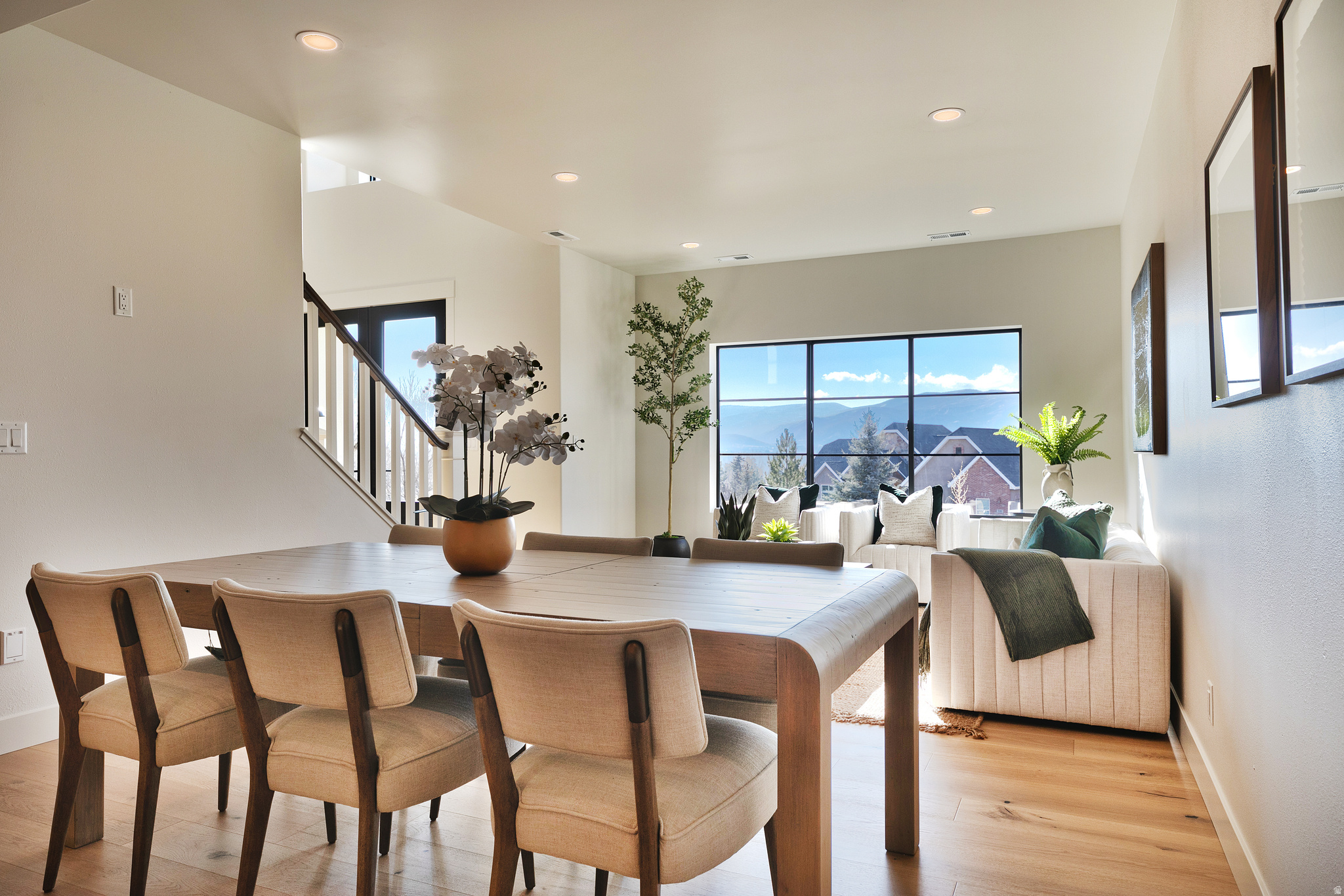 VALLEY HILLS ESTATES - Residential