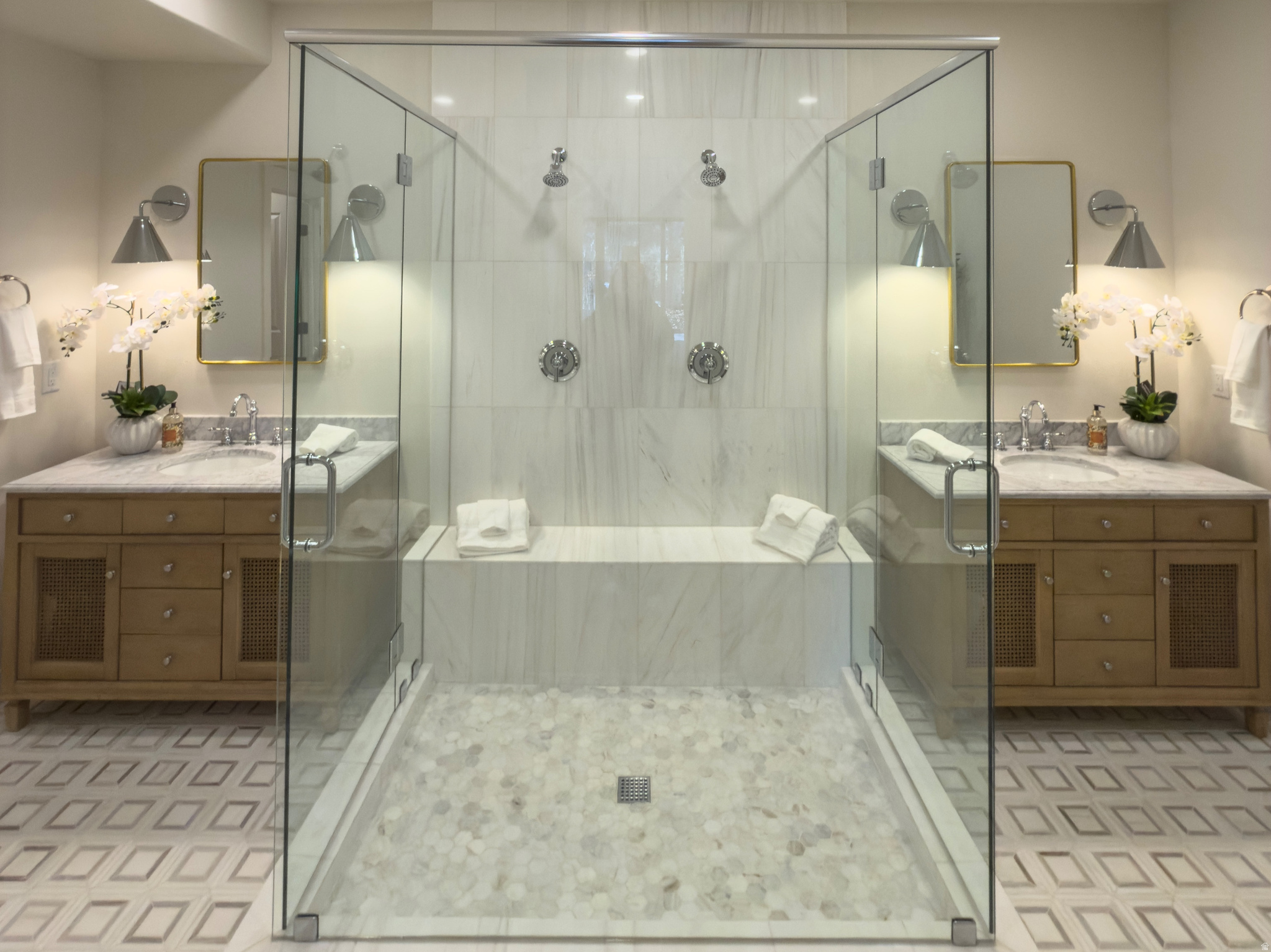 VALLEY HILLS ESTATES - Residential