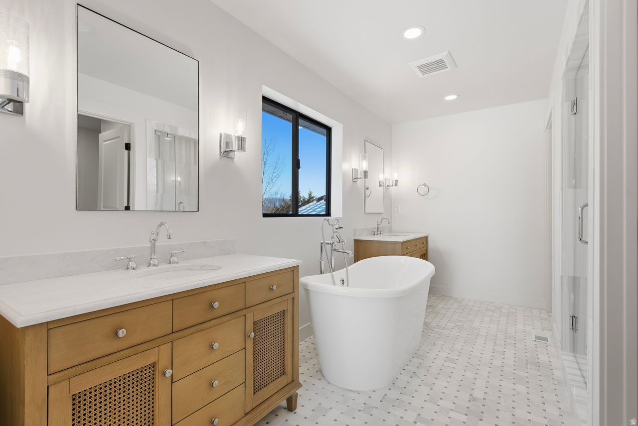 VALLEY HILLS ESTATES - Residential