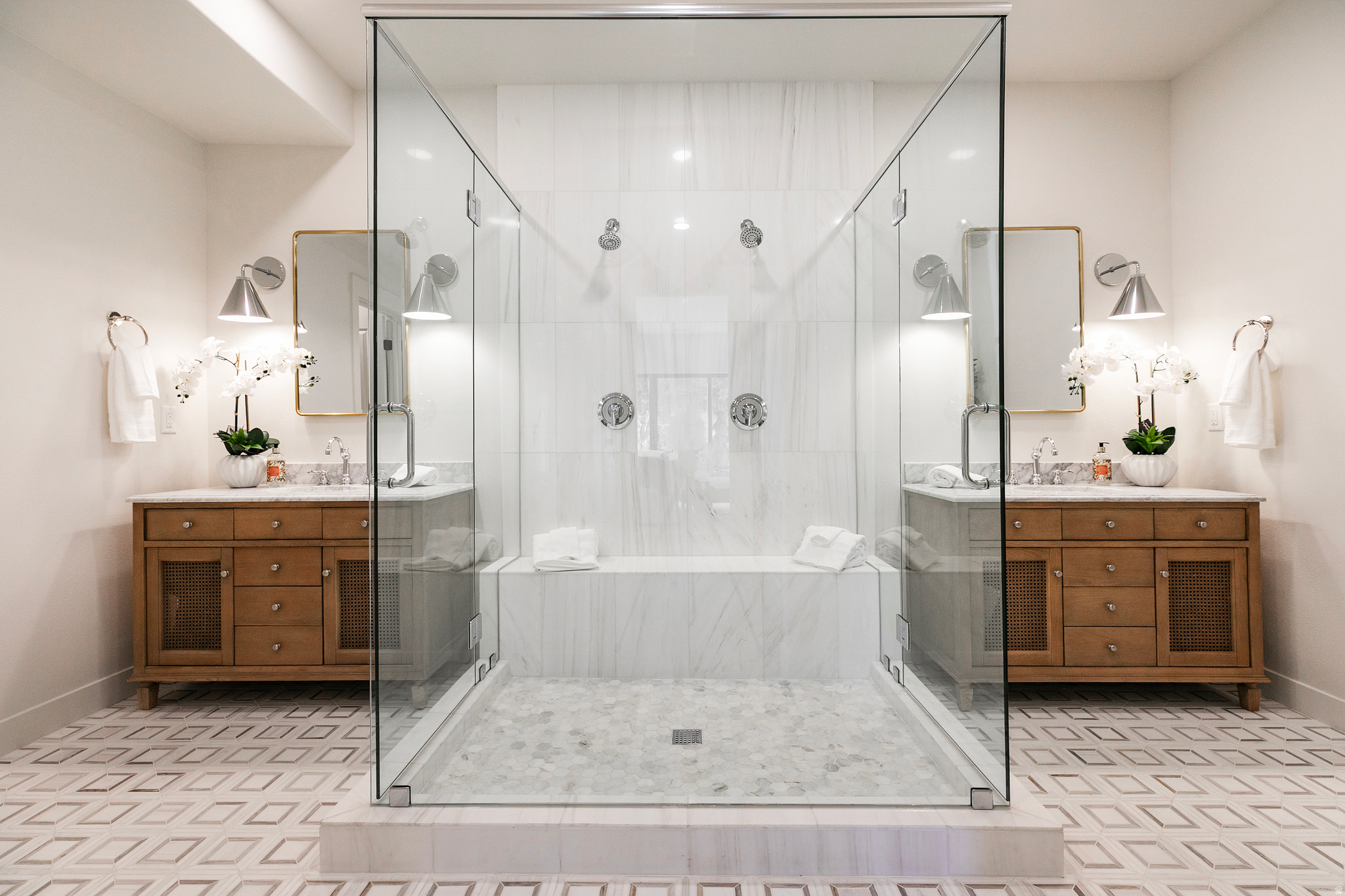 VALLEY HILLS ESTATES - Residential