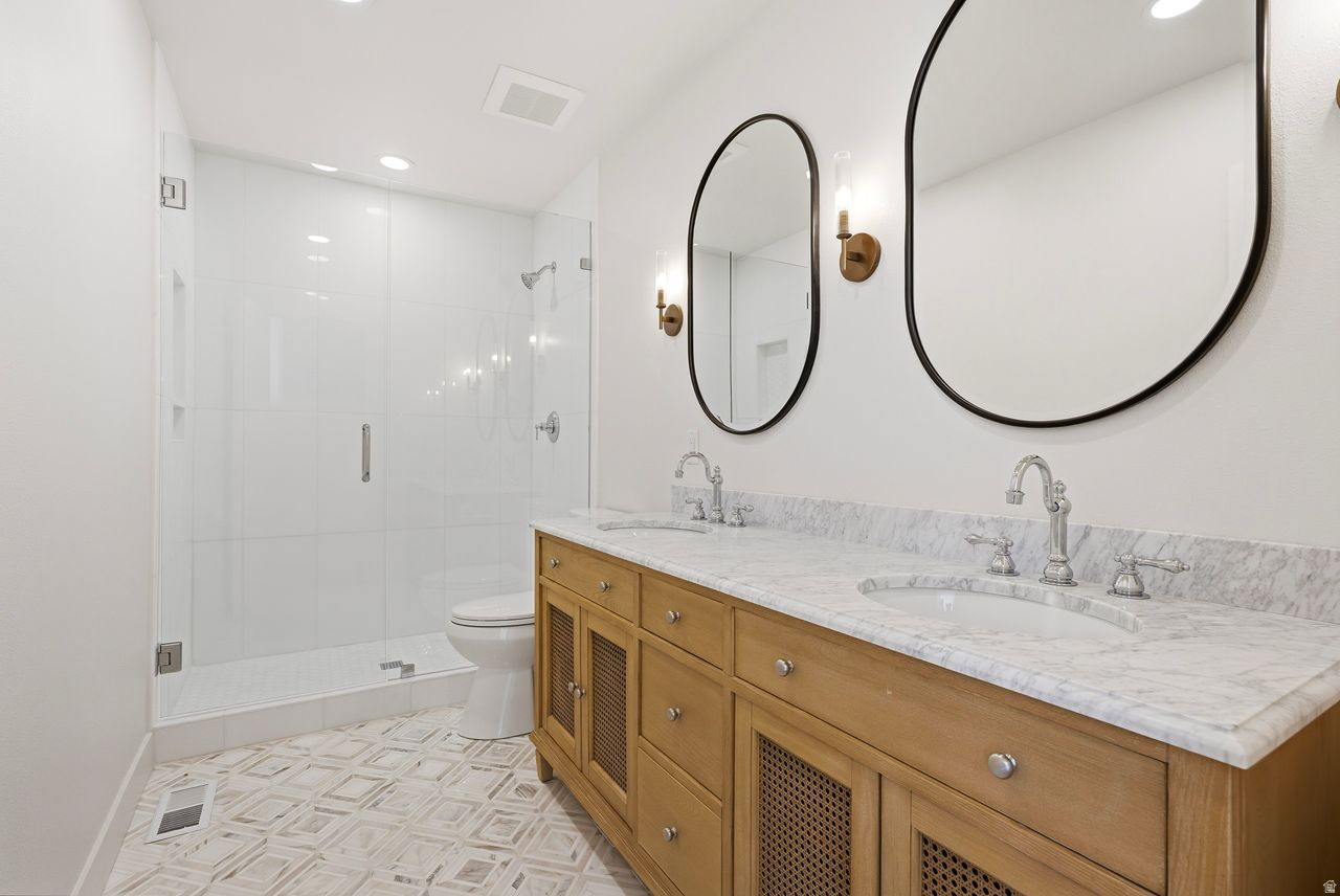 VALLEY HILLS ESTATES - Residential