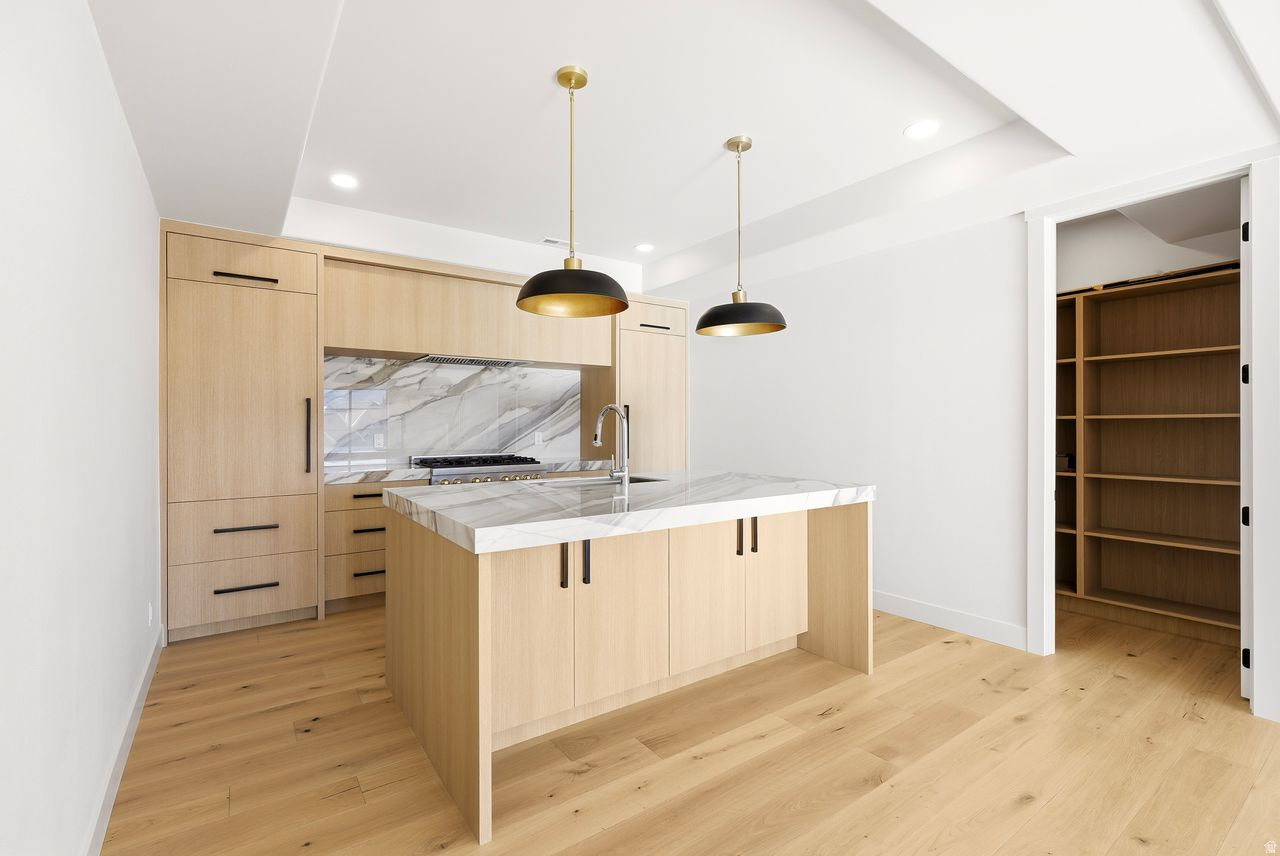 VALLEY HILLS ESTATES - Residential