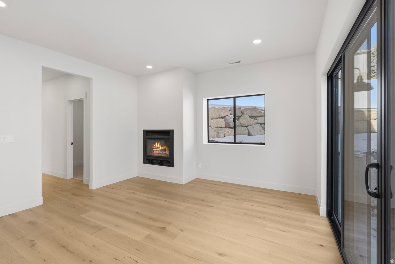 VALLEY HILLS ESTATES - Residential