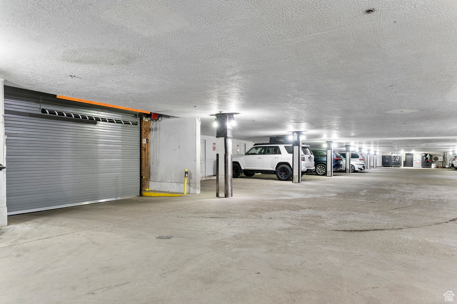 TREASURE MOUNTAIN - Residential