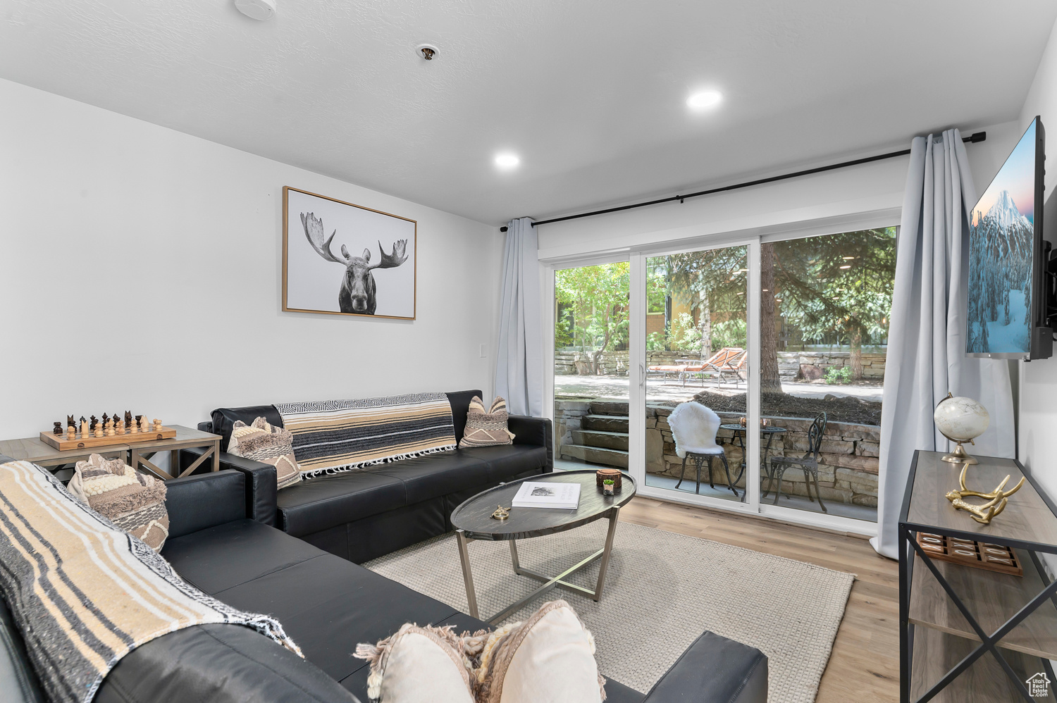 TREASURE MOUNTAIN - Residential