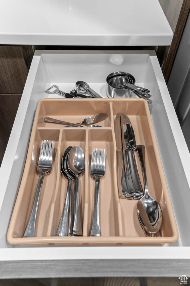 TREASURE MOUNTAIN - Residential