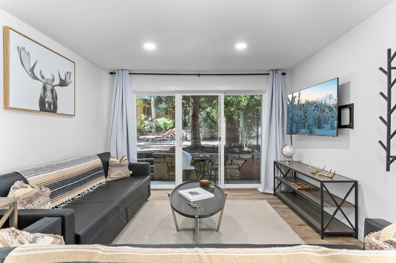 TREASURE MOUNTAIN - Residential