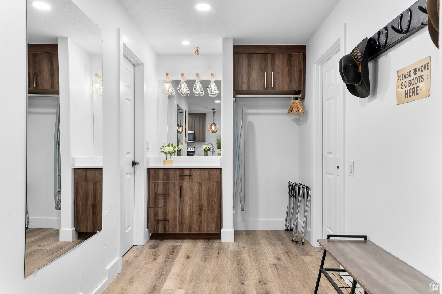 TREASURE MOUNTAIN - Residential