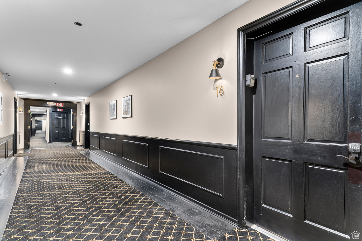 TREASURE MOUNTAIN - Residential