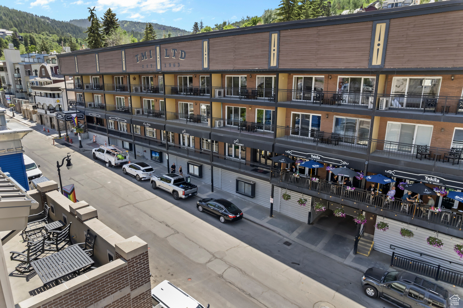 TREASURE MOUNTAIN - Residential